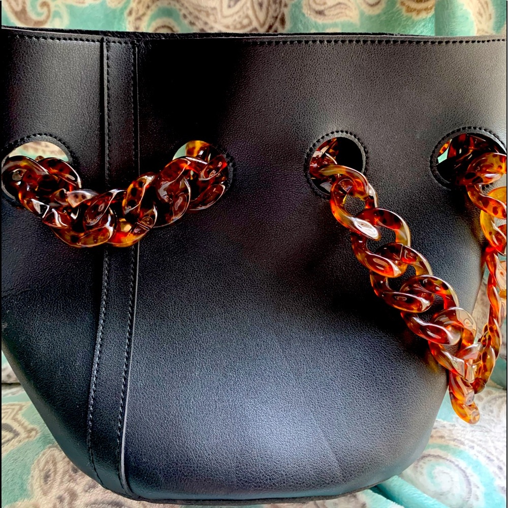 Steve Madden bucket purse